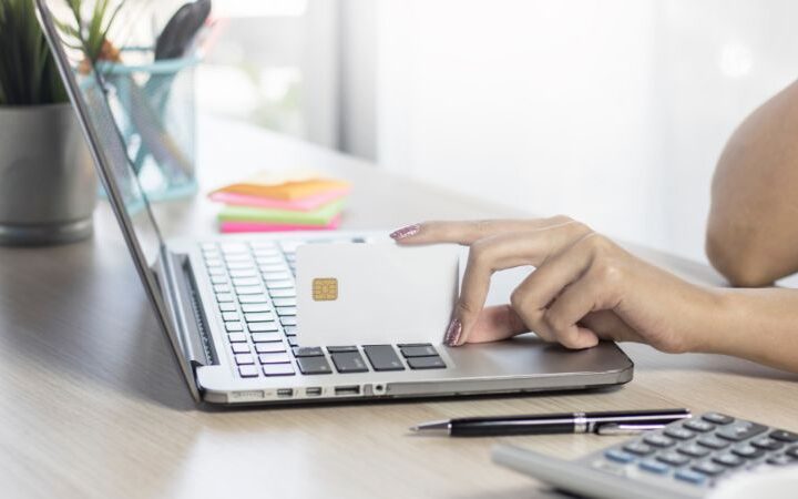 SEO para tiendas online: Cómo posicionar productos y categorías en Google