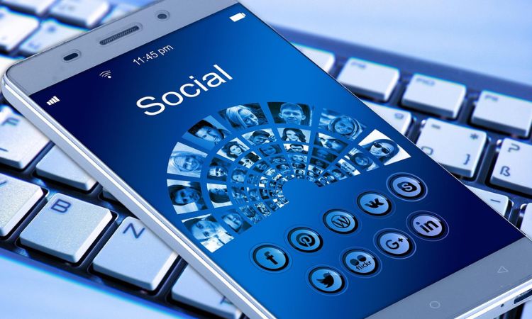 Estrategias de fidelización y comunidad en X (Twitter)